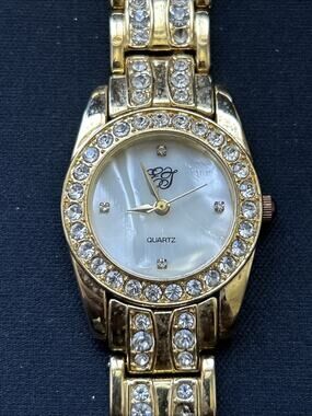 Elizabeth Taylor Gold Tone Women’s Quartz Watch